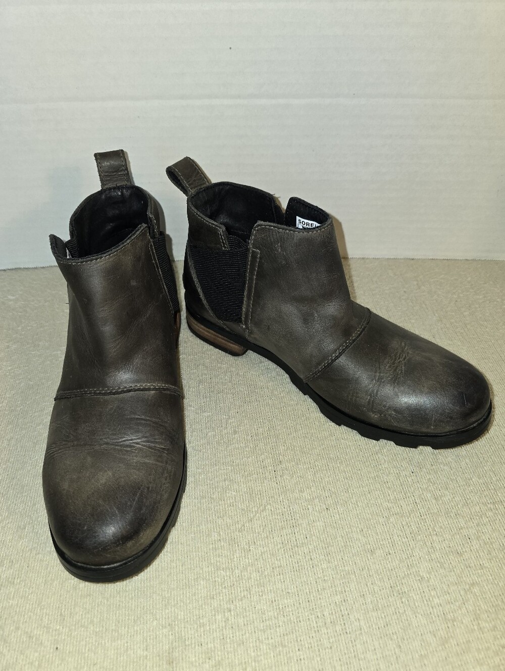 Sorel Emelie Chelsea Brown/Taupe Waterproof Boots size 7